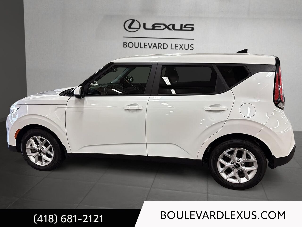 2024 Kia Soul 19937A | EX IVT White Quebec - photo #5