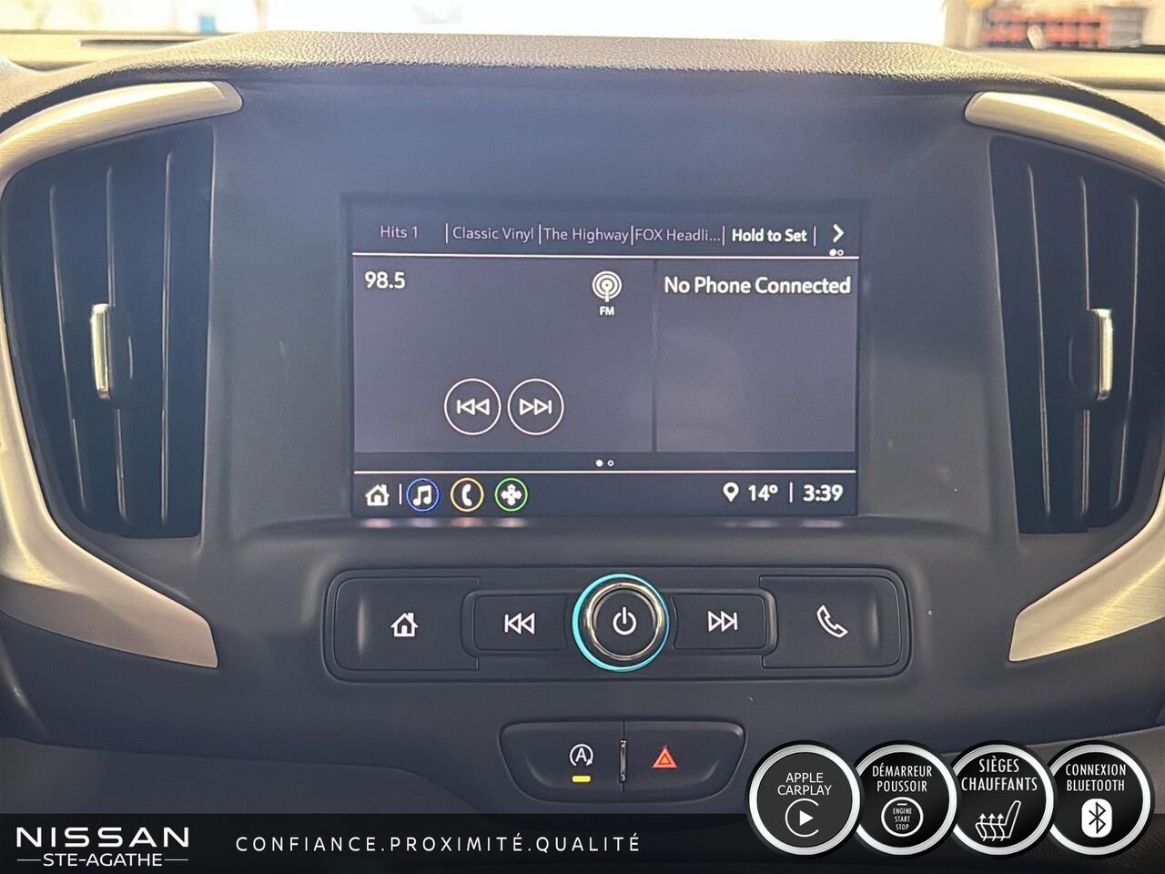 GMC Terrain AWD | BANCS CHAUFFANTS | CARPLAY SANS FIL | DÉMARREUR À DISTANCE 2023 Noir Saint-Jérôme - photo #18