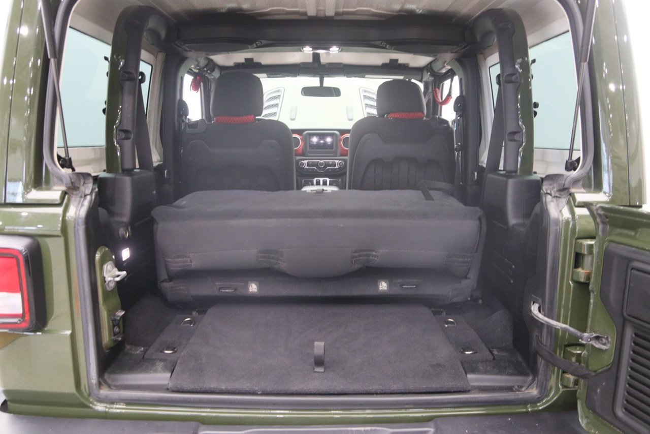 2021 Jeep Wrangler Rubicon Green Baie-Comeau - photo #16