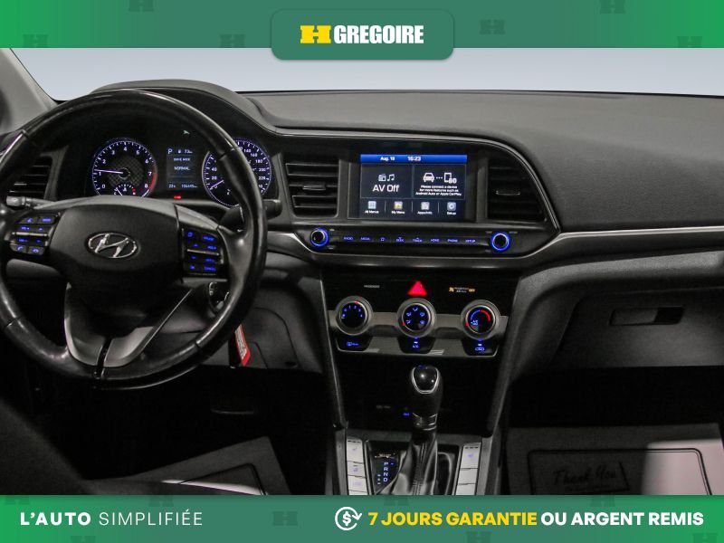 Hyundai Elantra 2019 Bleu Laval - photo #17
