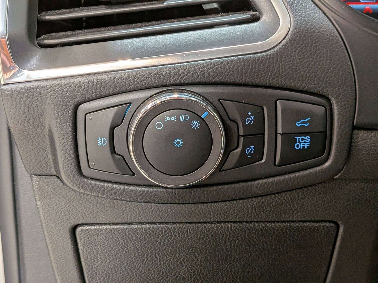 2023 Ford Edge Titanium AWD Silver Val-David - photo #32