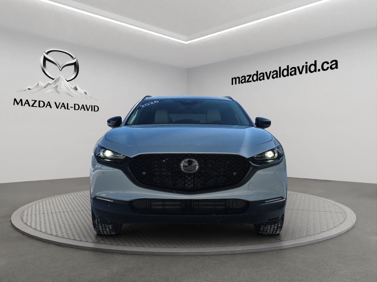 2026 Mazda CX-30 GT turbo, awd, toit ouvrant, Écran 360 degré, Navigation, chargeur sans fil pour cellulaire Aero Grey Metallic Val-David - photo #2