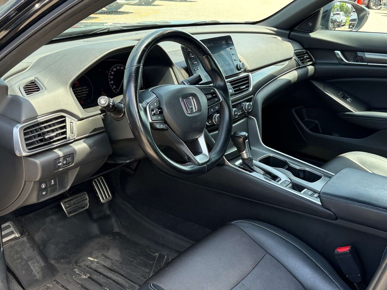 Honda Accord 2018 Noir Gatineau - photo #9