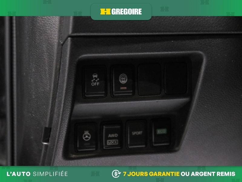 2020 Nissan Qashqai Black Saint-Eustache - photo #17