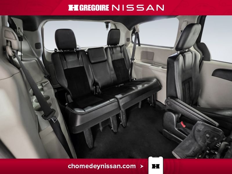 2017 Dodge GR Caravan Black Laval - photo #27
