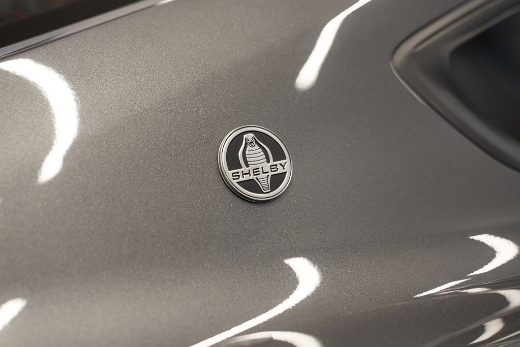 Ford Mustang GT * SUPER SNAKE * 2021 Gris Kirkland - photo #30