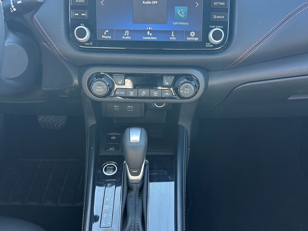 NISSAN KICKS SR KICKS SR 2024 Gris Matane - photo #10