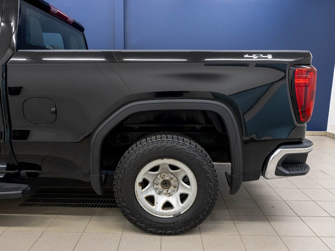 GMC Sierra 1500 PRO CREW 4X4 *CARPLAY* BLUETOOTH CAMERA WIFI USB 2024 Noir Saint-Jérôme - photo #27