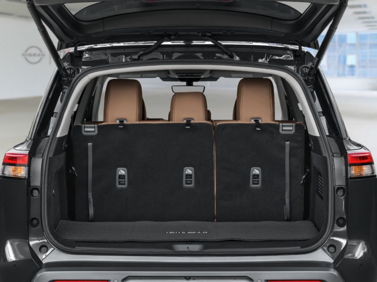 Nissan Pathfinder 2026 Gris rocher nacré/Noir intense Saint-Basile-le-Grand - photo #10