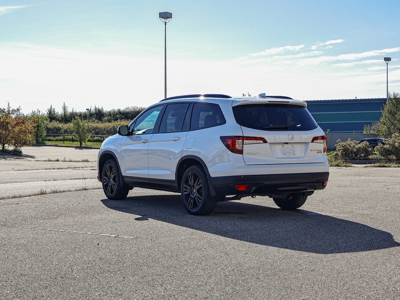 2020 Honda Pilot Black Edition AWD White Sherwood Park - photo #10