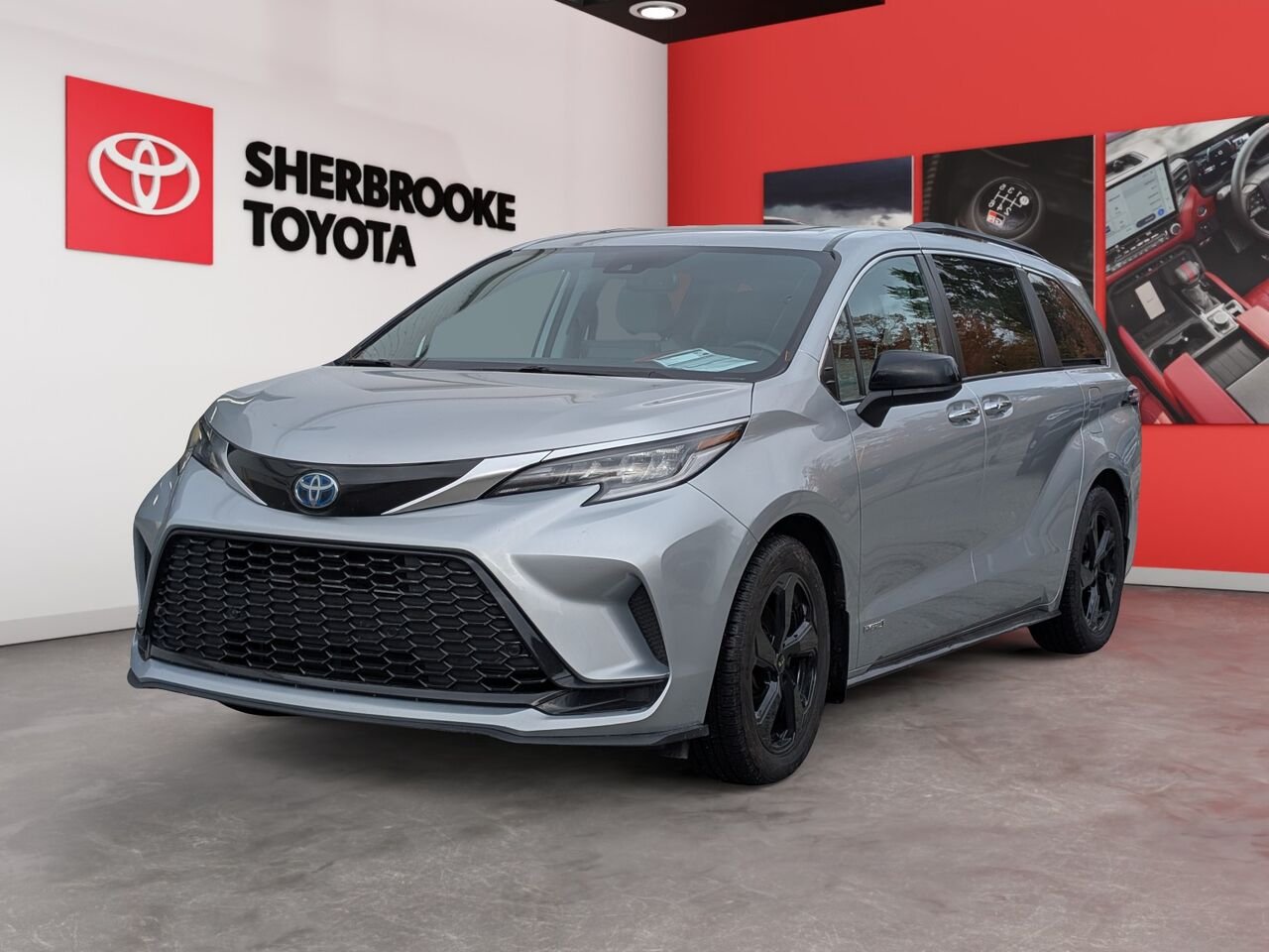 2021 Toyota Sienna 5TDGRKEC8MS070058 Silver Sherbrooke - photo #0