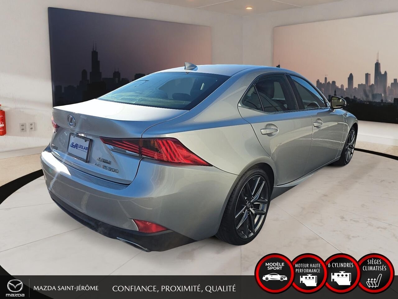 Lexus IS 300 F SPORT | 1 PROPRIÉTAIRE | AWD | V6 | TOIT OUVRANT | CUIR 2019 Gris Saint-Jérôme - photo #5