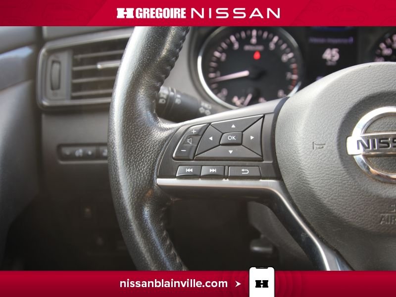 Nissan Rogue 2020 Blanc Laval - photo #23