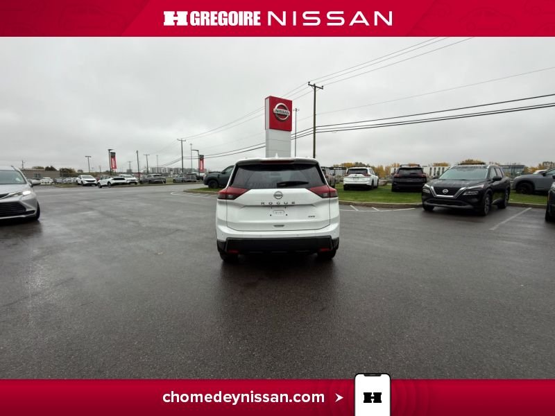 2025 Nissan Rogue White Laval - photo #8