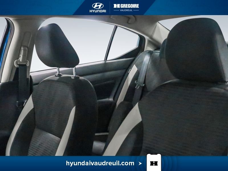 2021 Nissan Versa Blue Saint-Eustache - photo #13