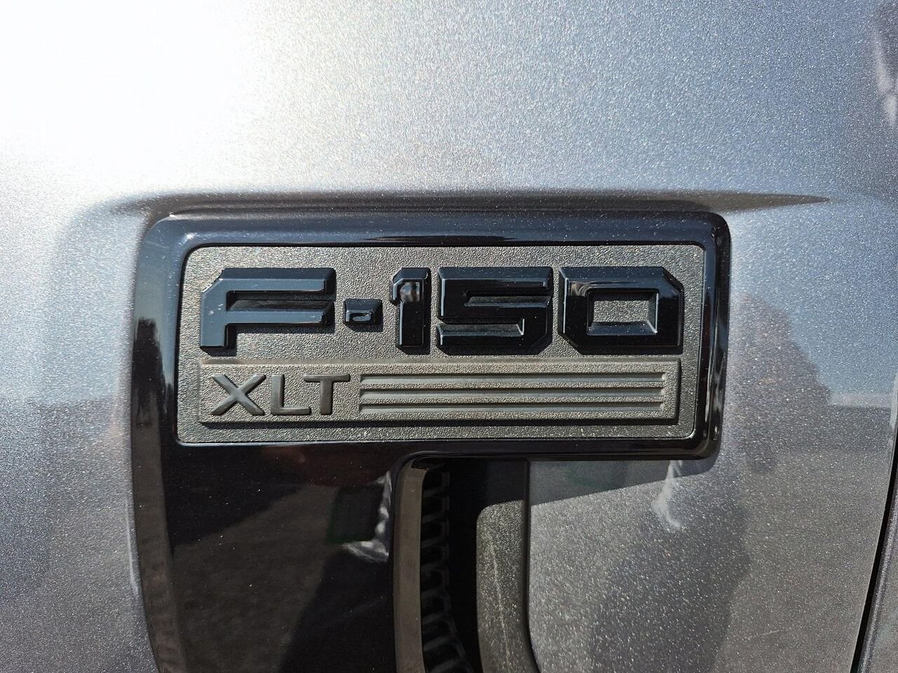 Ford F-150 2024 Gris Saint-Jérôme - photo #5