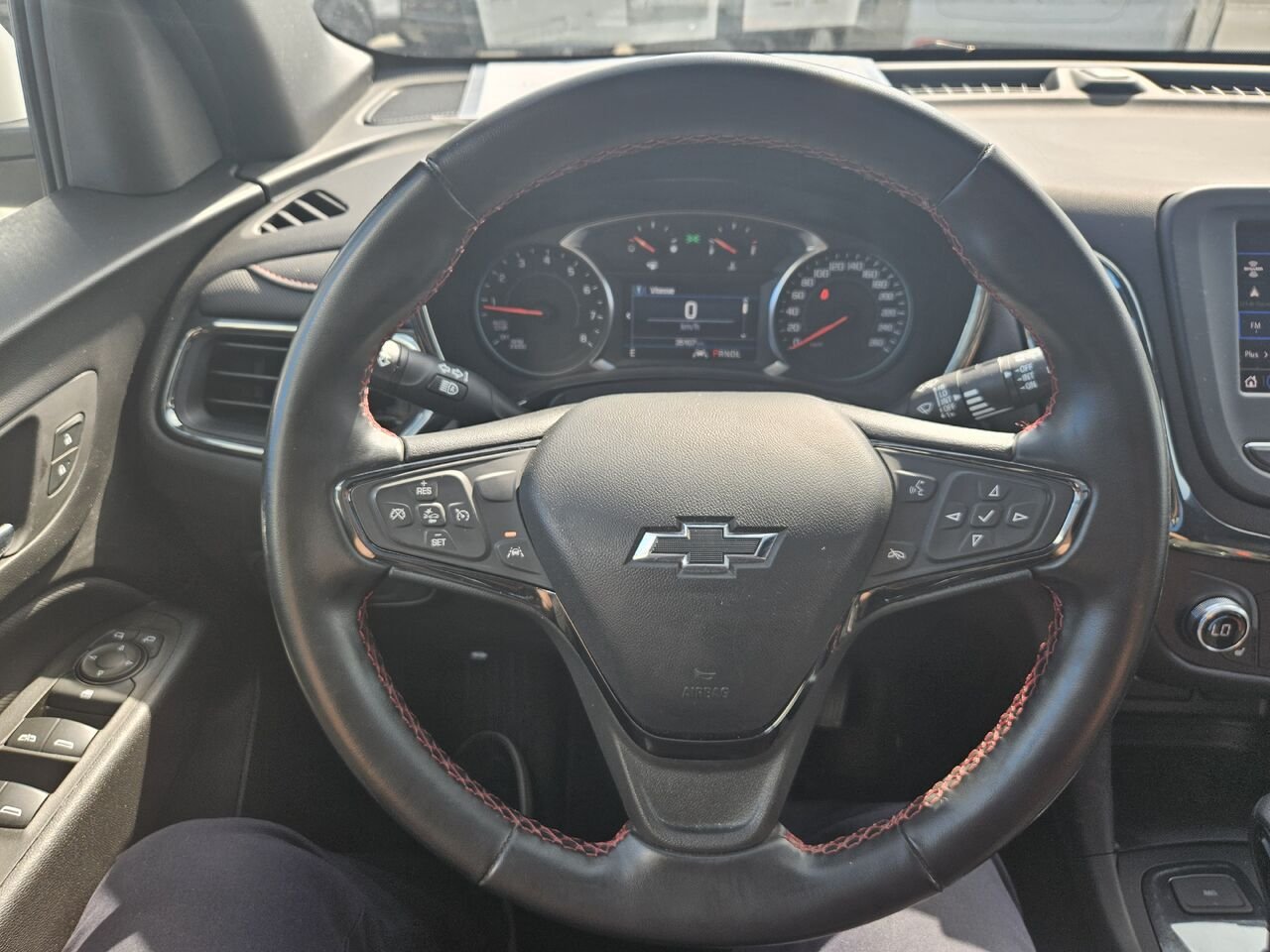 2024 Chevrolet Equinox RS 4 portes TI White Thetford Mines - photo #8