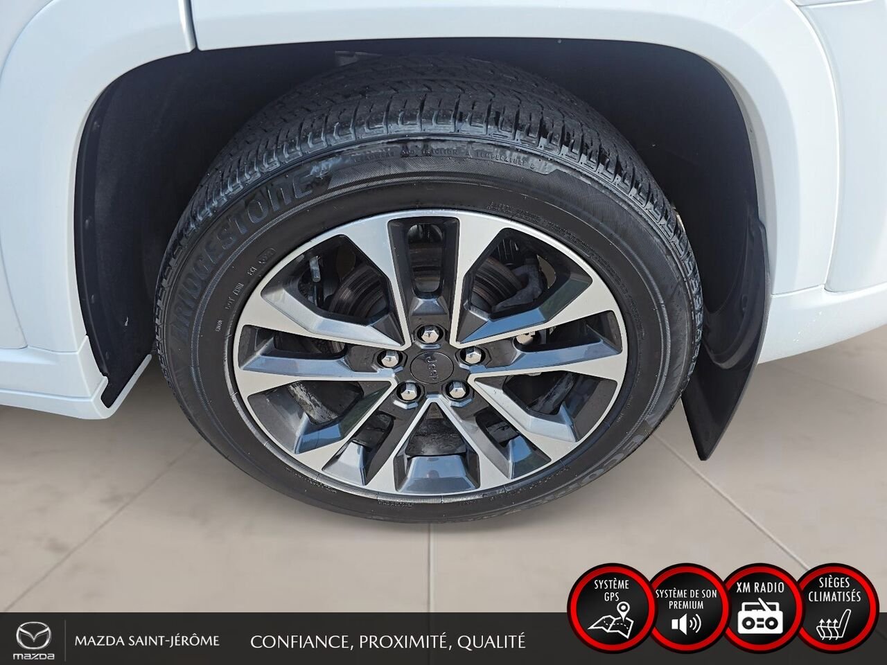 Jeep Grand Cherokee 2023 Blanc Ste-Agathe des Monts - photo #11