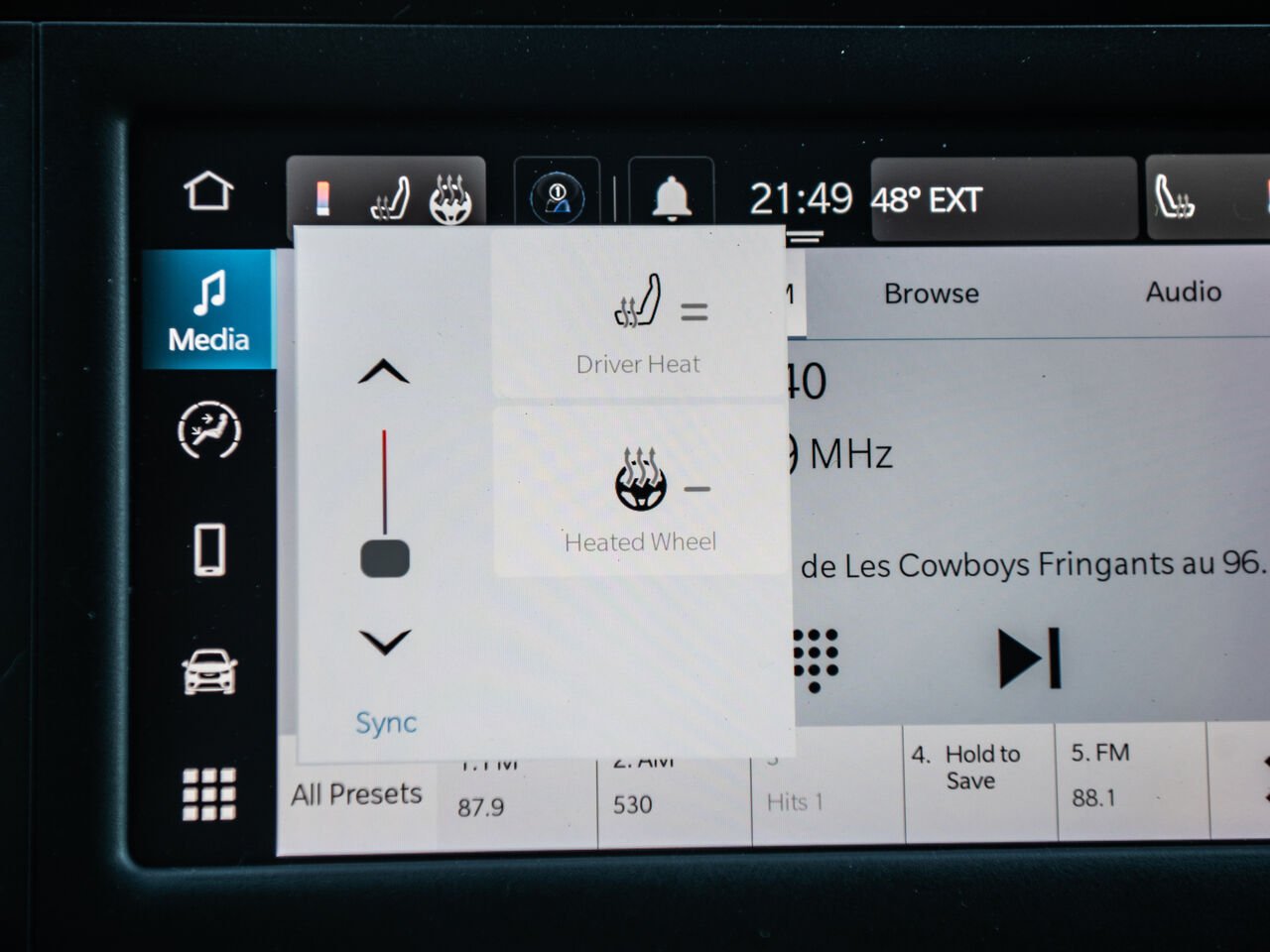 Chrysler Grand Caravan 2023 Argent Sainte-Julienne - photo #25