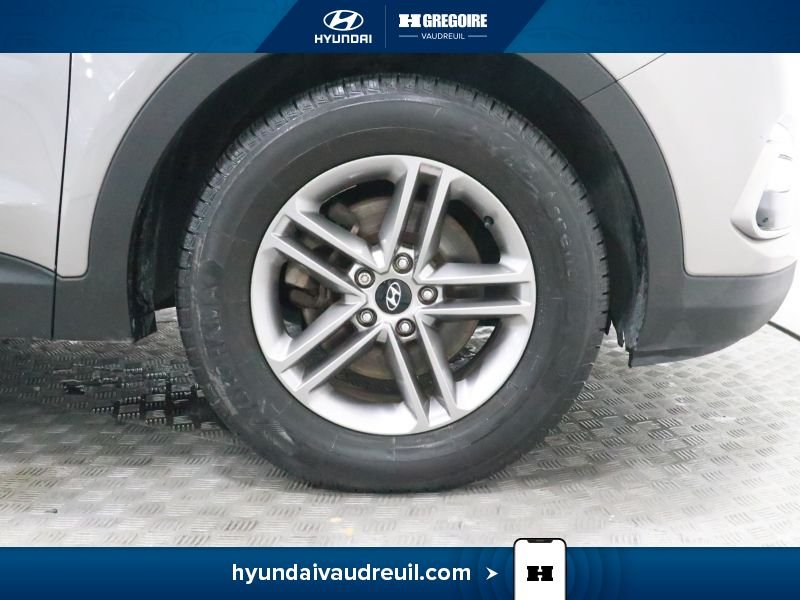 2017 Hyundai Santa Fe Grey Laval - photo #32
