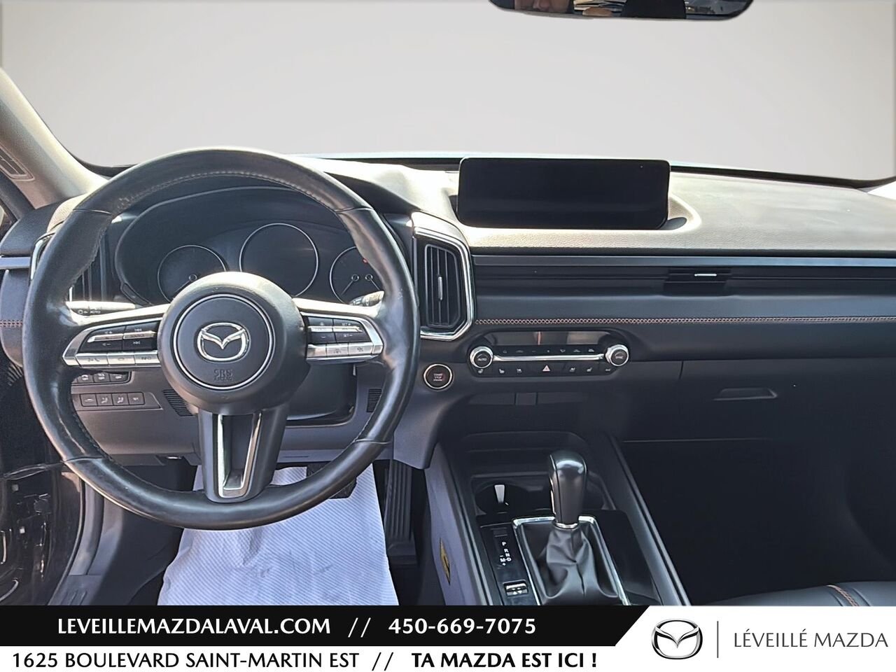 2024 Mazda CX-50 GT TI avec moteur turbo Jet Black Mica Laval - photo #10