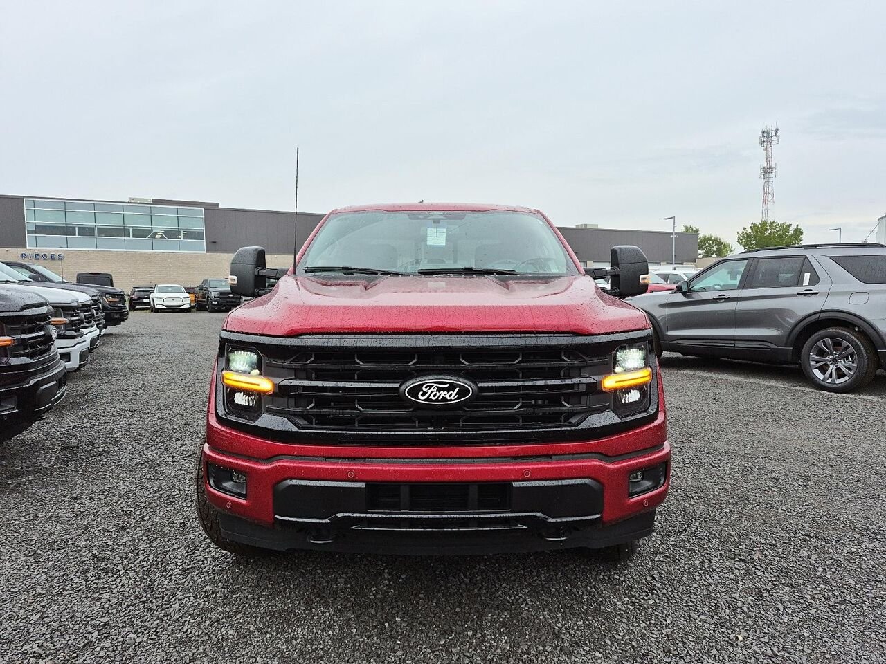 Ford F-150 2F052 | XLT 2026 Rouge rubis métallisé teinté verni Saint-Jérôme - photo #1