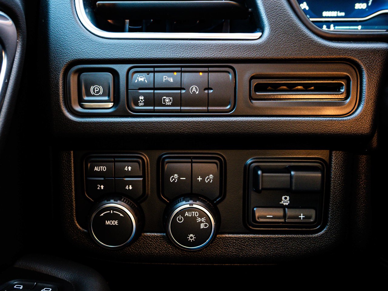 2024 Chevrolet Tahoe 4WD 4dr RST Grey Sherwood Park - photo #18