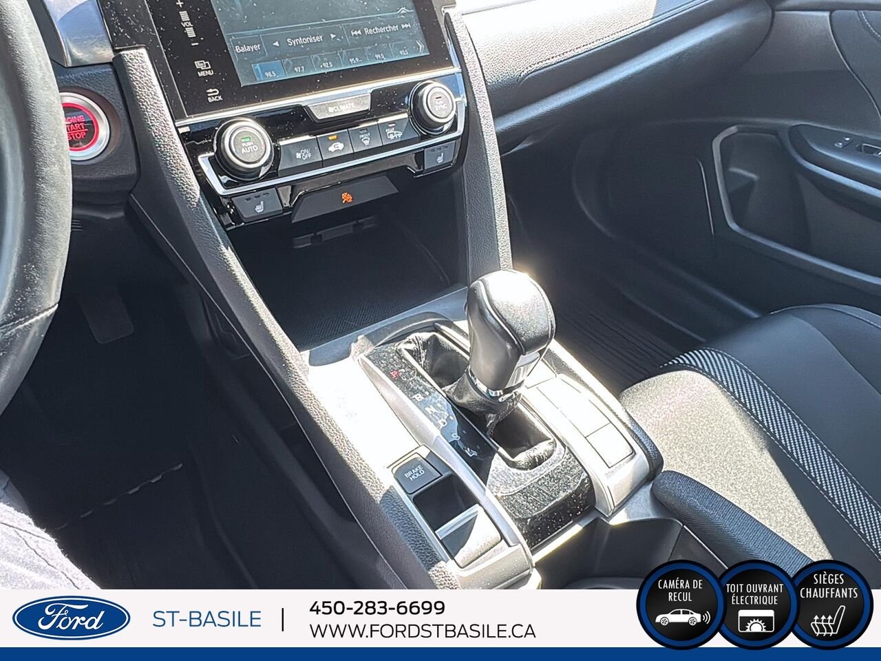 HONDA CIVIC 2018 Argent Saint-Basile-le-Grand - photo #26