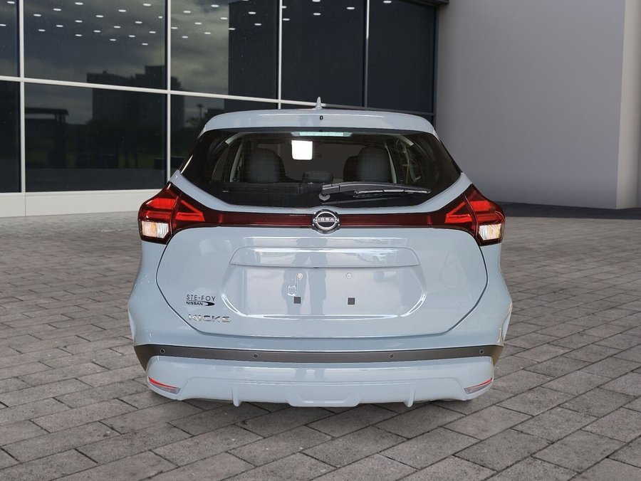 2024 Nissan Kicks S TA 2024 Grey