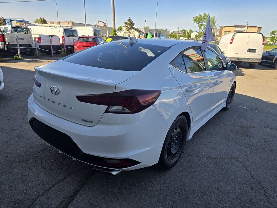 2019 Hyundai Elantra 2019 White