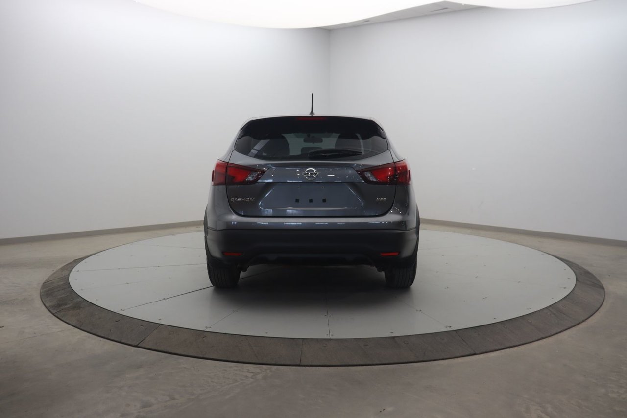 2019 Nissan Qashqai S Black Baie-Comeau - photo #4