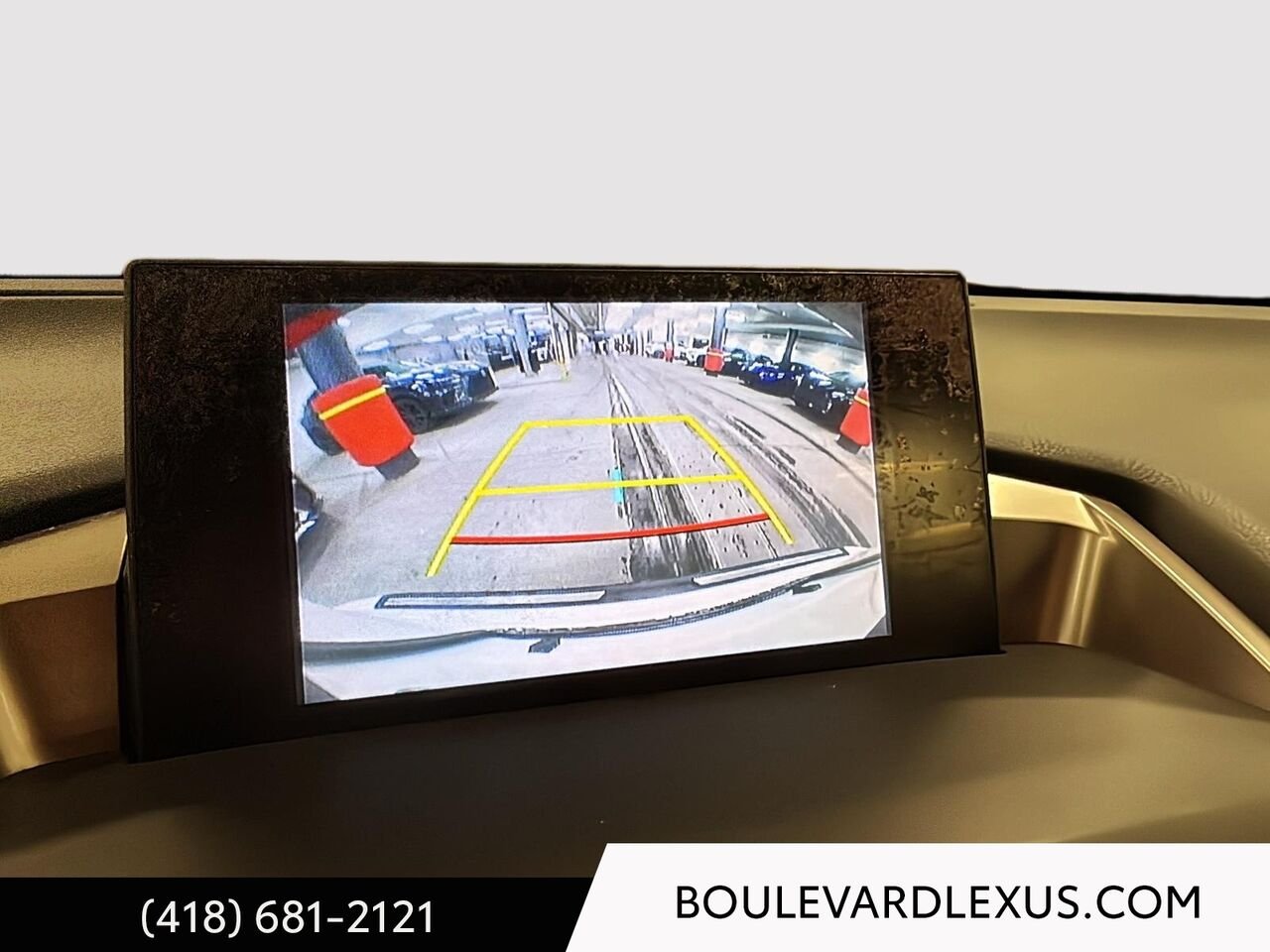 2015 Lexus NX White Quebec - photo #14
