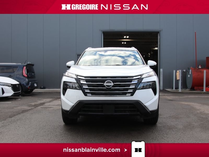 2024 Nissan Rogue White Laval - photo #1