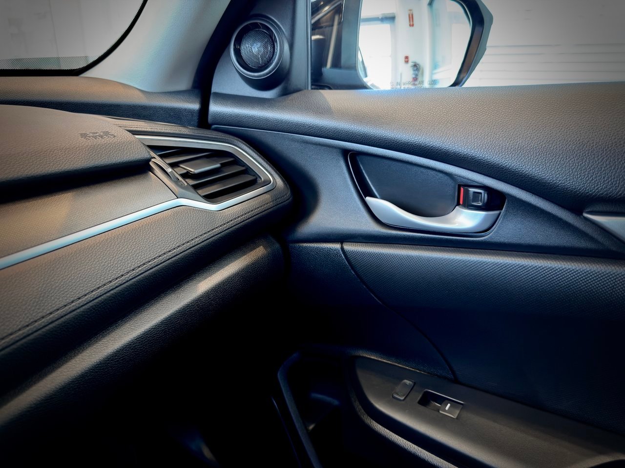 2019 Honda Civic Sedan Black Notre-Dame-des-Prairies - photo #28