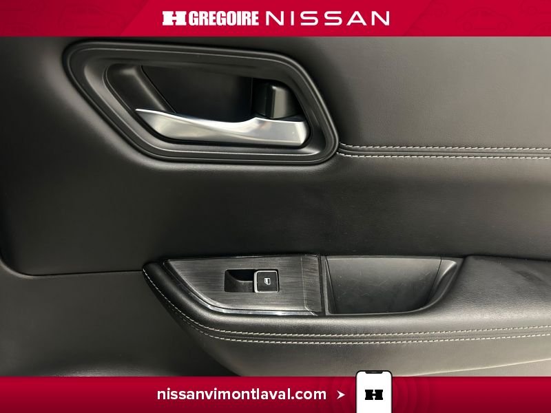 Nissan Rogue 2023 Blanc Laval - photo #14