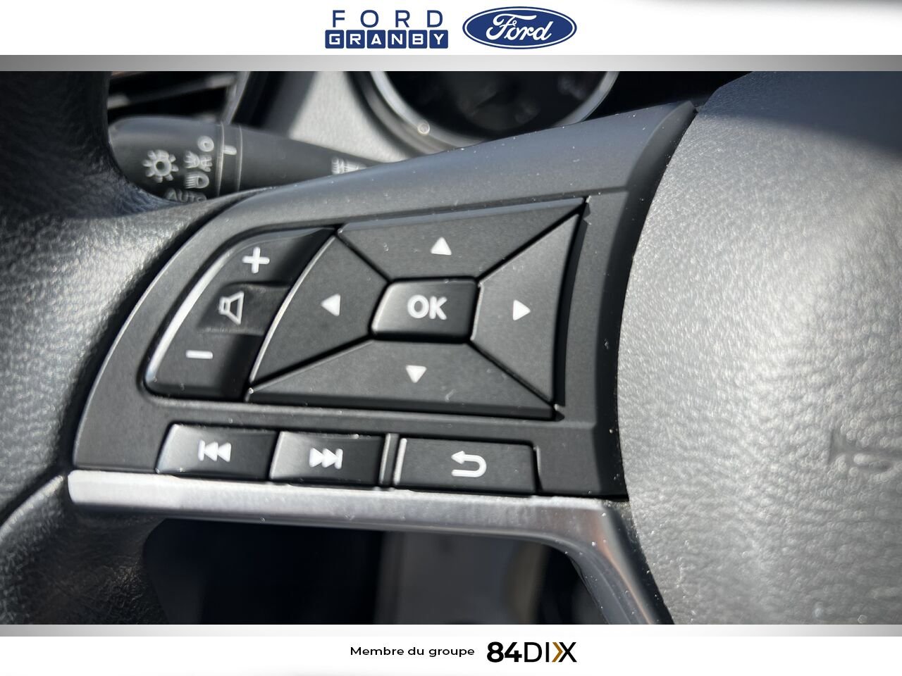 2020 Nissan Qashqai Black Granby - photo #17