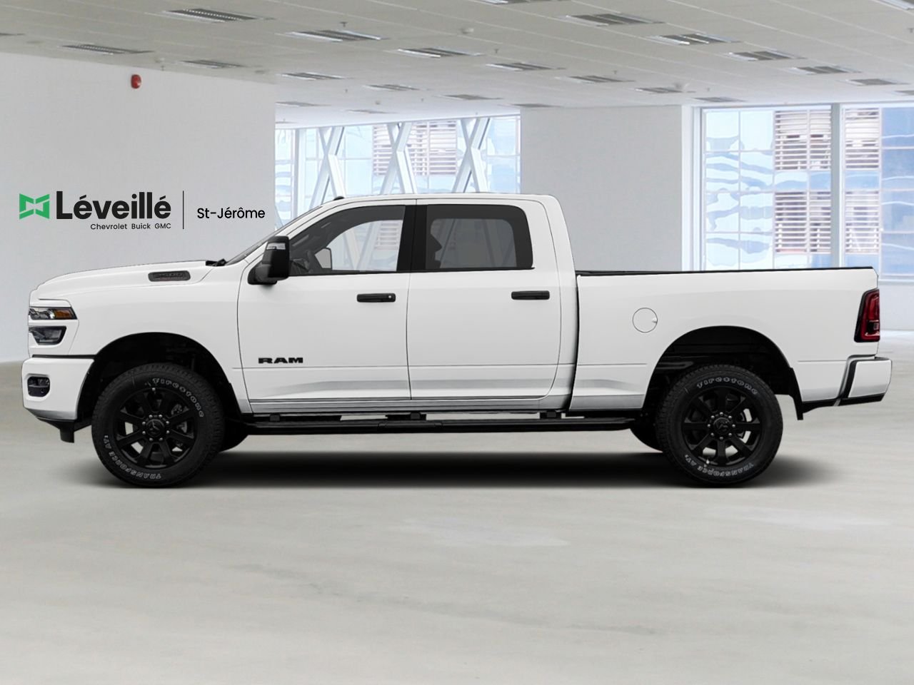 2026 RAM 2500 BIG HORN Bright White Saint-Jérôme - photo #1