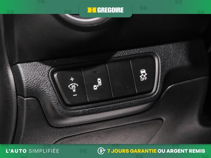 Kia Forte 2022 Blanc Laval - photo #16