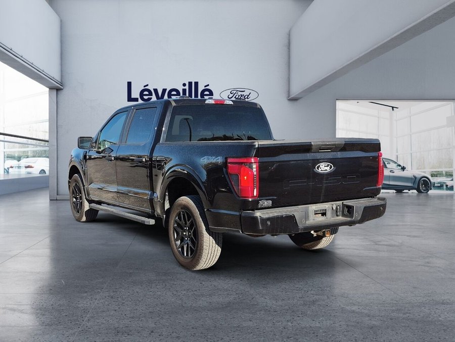 2024 Ford F-150 STX 2.7L ** BLACK PACK ** BAS KILO ** CARFAX CLEAN 5,5 pi Black