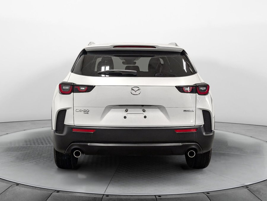 Mazda CX-50 AWD GS-L Toit Pano Sièges et Volant Chauffants 2024 Blanc