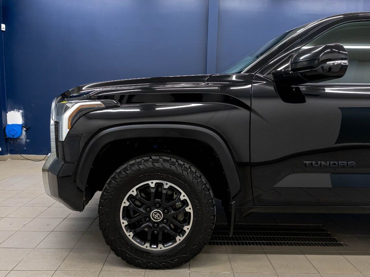 Toyota Tundra TRD OFF ROAD 4X4 V6 *NAV* SIÈGES CHAUFF CARPLAY 2024 Noir Saint-Jérôme - photo #35