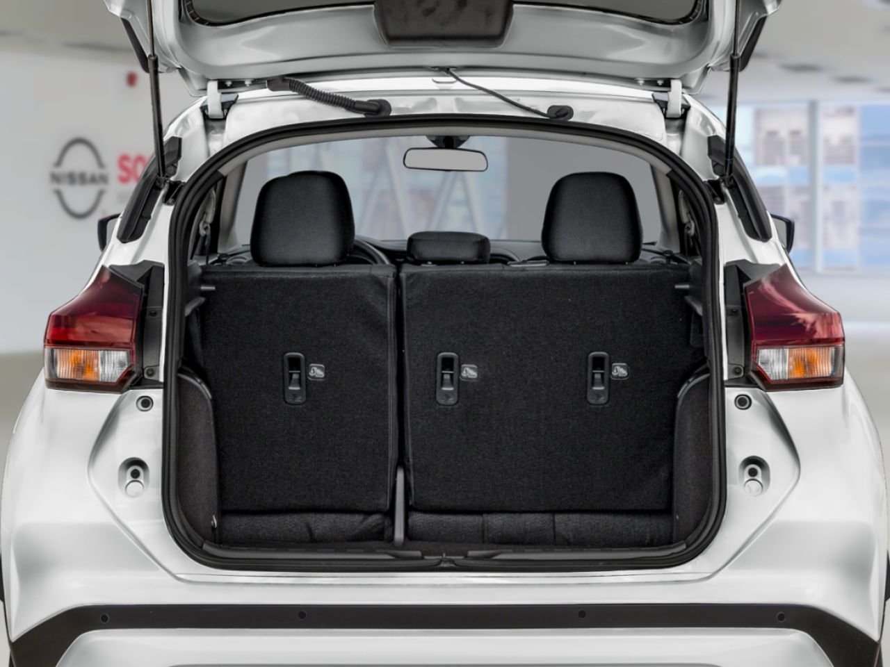 2025 Nissan Kicks Play KICKS PLAY S TA Boulder Grey Pearl Châteauguay - photo #10