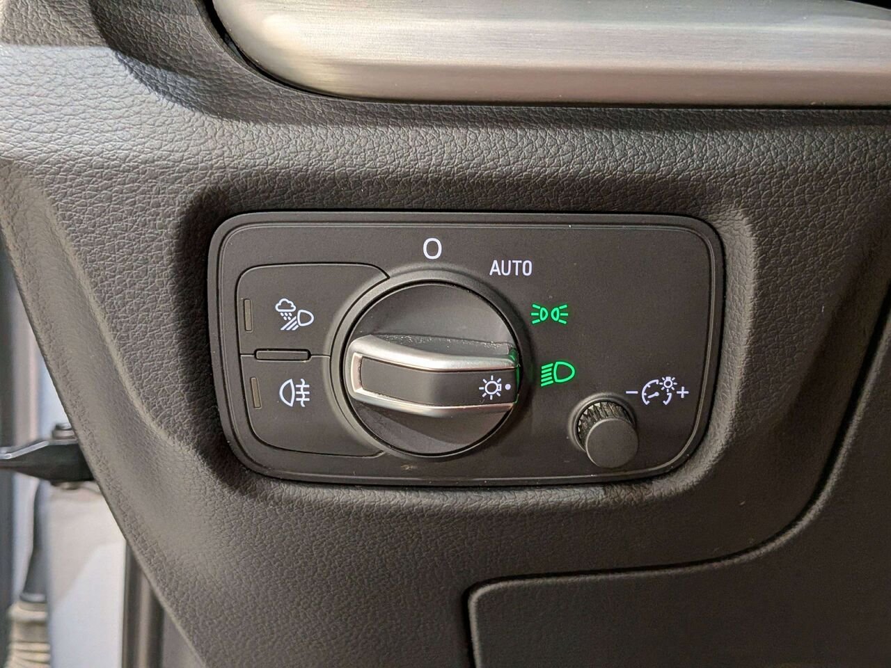 2020 Audi A3 Sedan Technik 45 TFSI quattro Silver Val-David - photo #30