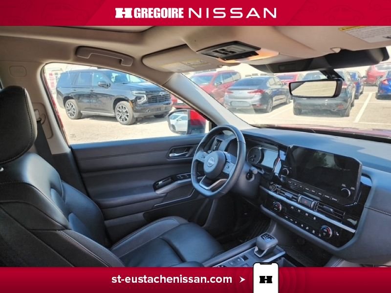 2024 Nissan Pathfinder Red Laval - photo #14