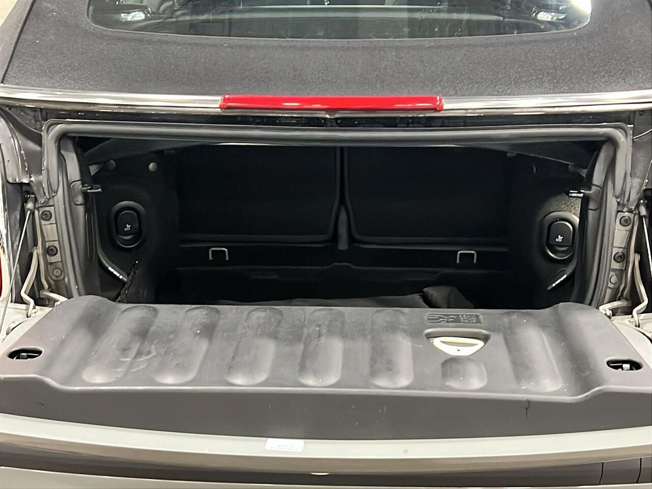 2022 MINI cabriolet Grey Québec - photo #8