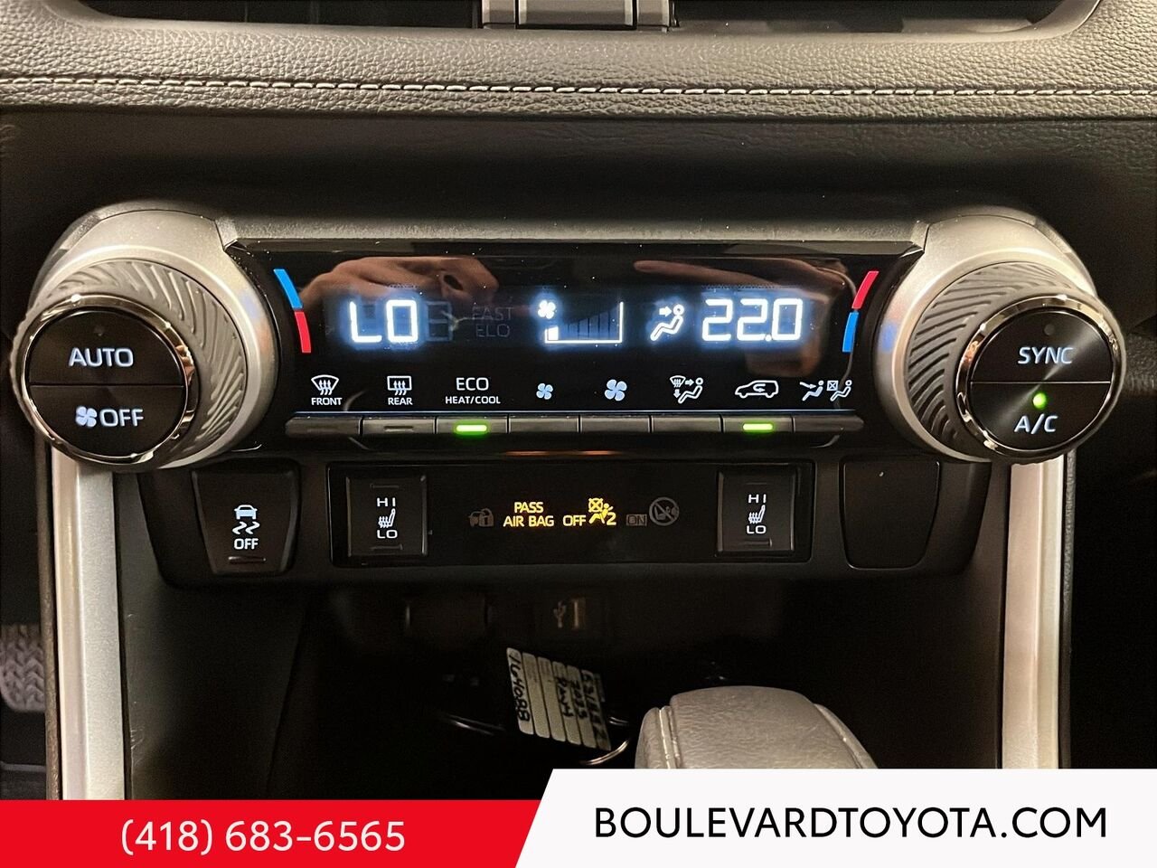 Toyota RAV4 531852-48 | XLE, HYBRIDE, AWD 2023 Argent Québec - photo #15