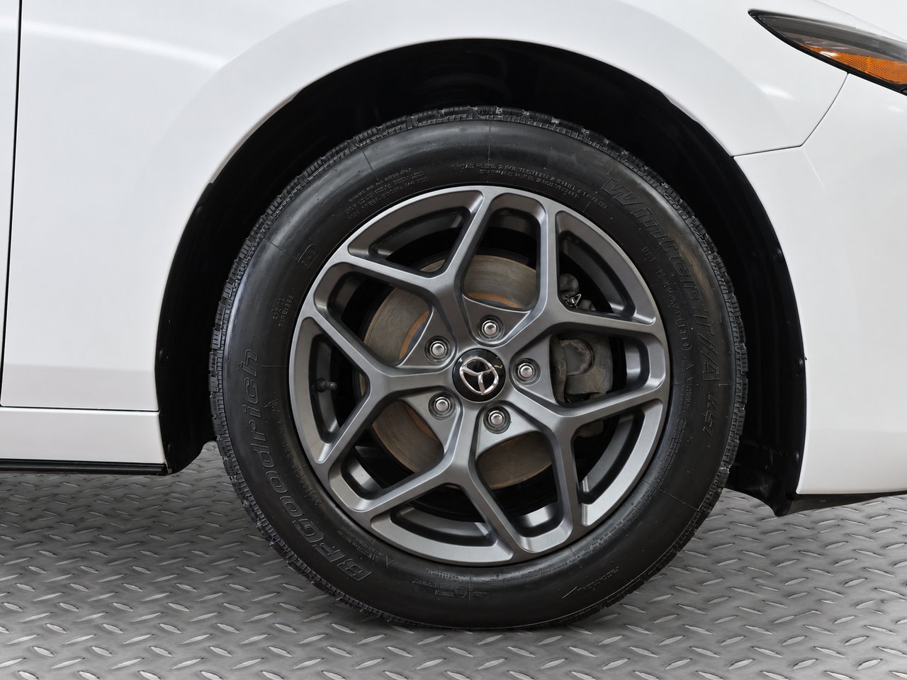 2023 Mazda Mazda3 Sport GT turbo i-ACTIV White Val-David - photo #8
