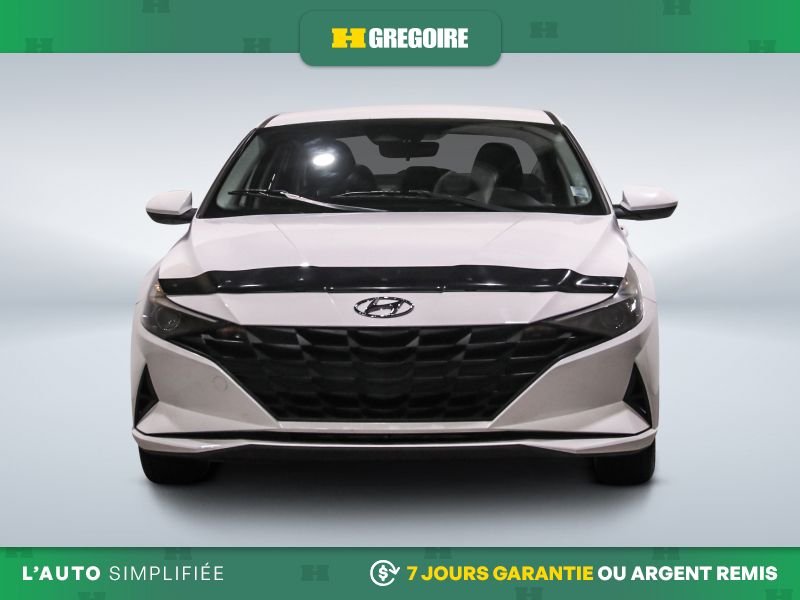 Hyundai Elantra 822272 | Essential AUTO AC GR ELECT MAGS CAM RECUL BLEUTOOT 2023 Blanc Laval - photo #1