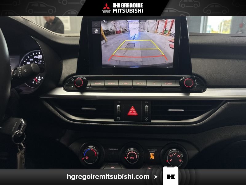 2024 Kia Forte Grey Blainville - photo #16