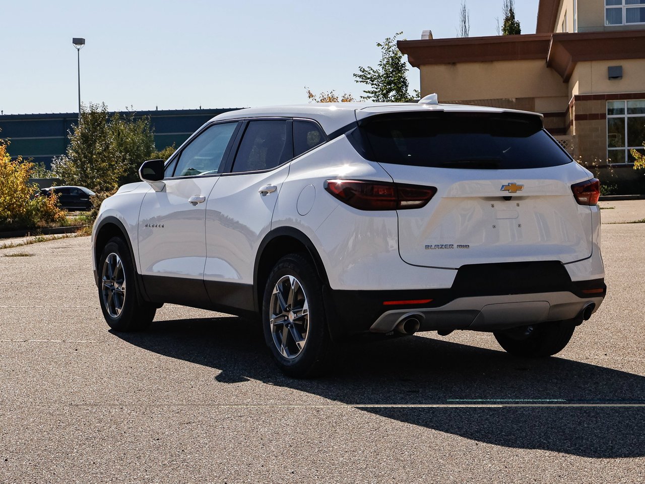 2024 Chevrolet Blazer AWD 4dr LT White Sherwood Park - photo #10